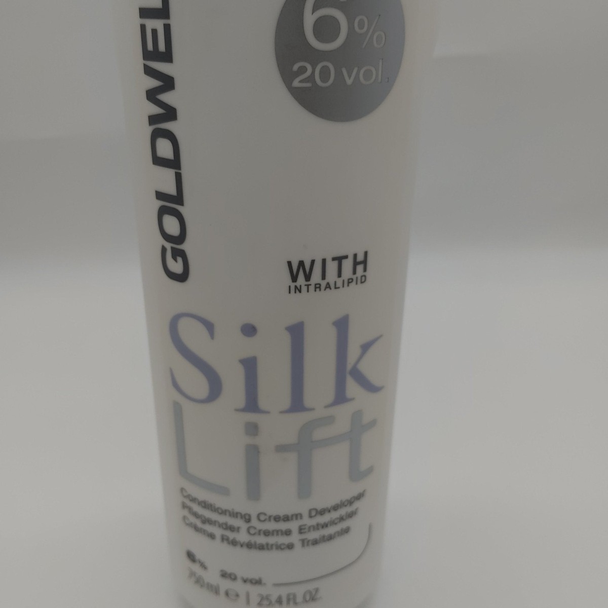 Goldwell Silk Lift Conditioning Cream Developer, 6% / 20 Volume, 25.4 oz