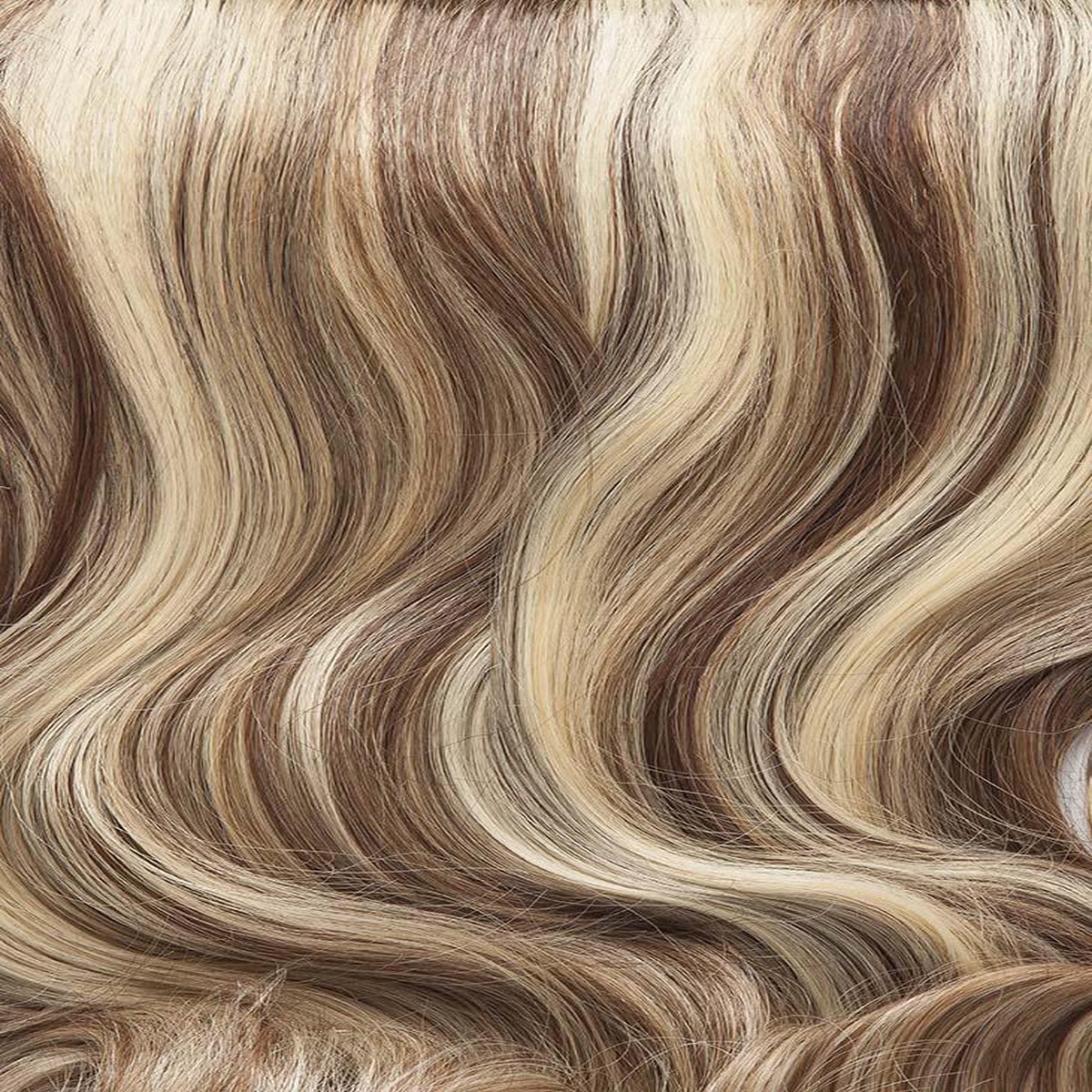 18" One Piece Curly Clip In