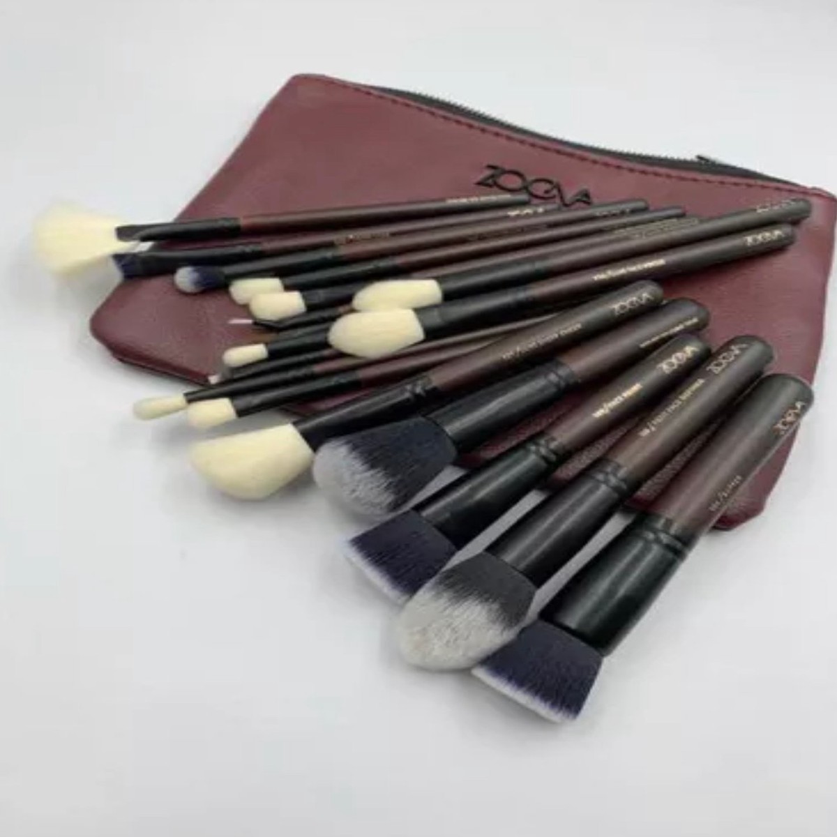 Zoeva 18 pcs brush set (wine)