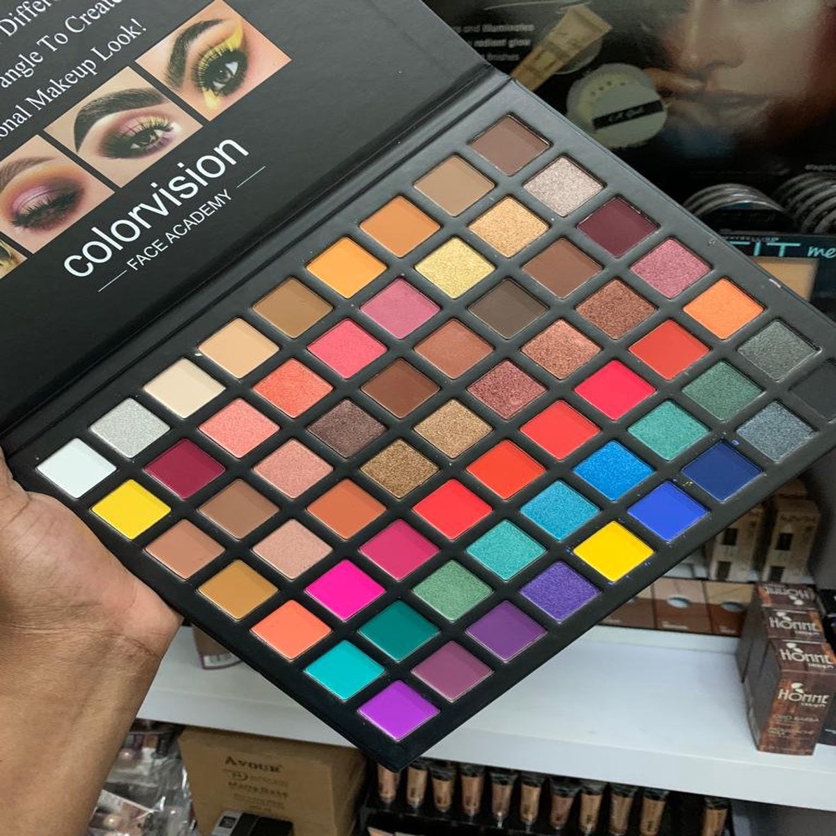 Avour starry sky eyeshadow palette